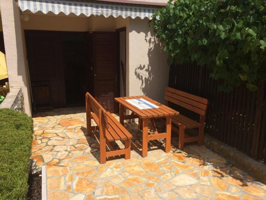 Jurisic Apartments Novalja Εξωτερικό φωτογραφία