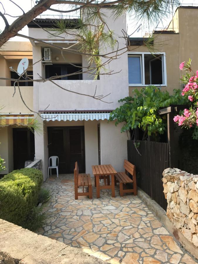Jurisic Apartments Novalja Εξωτερικό φωτογραφία