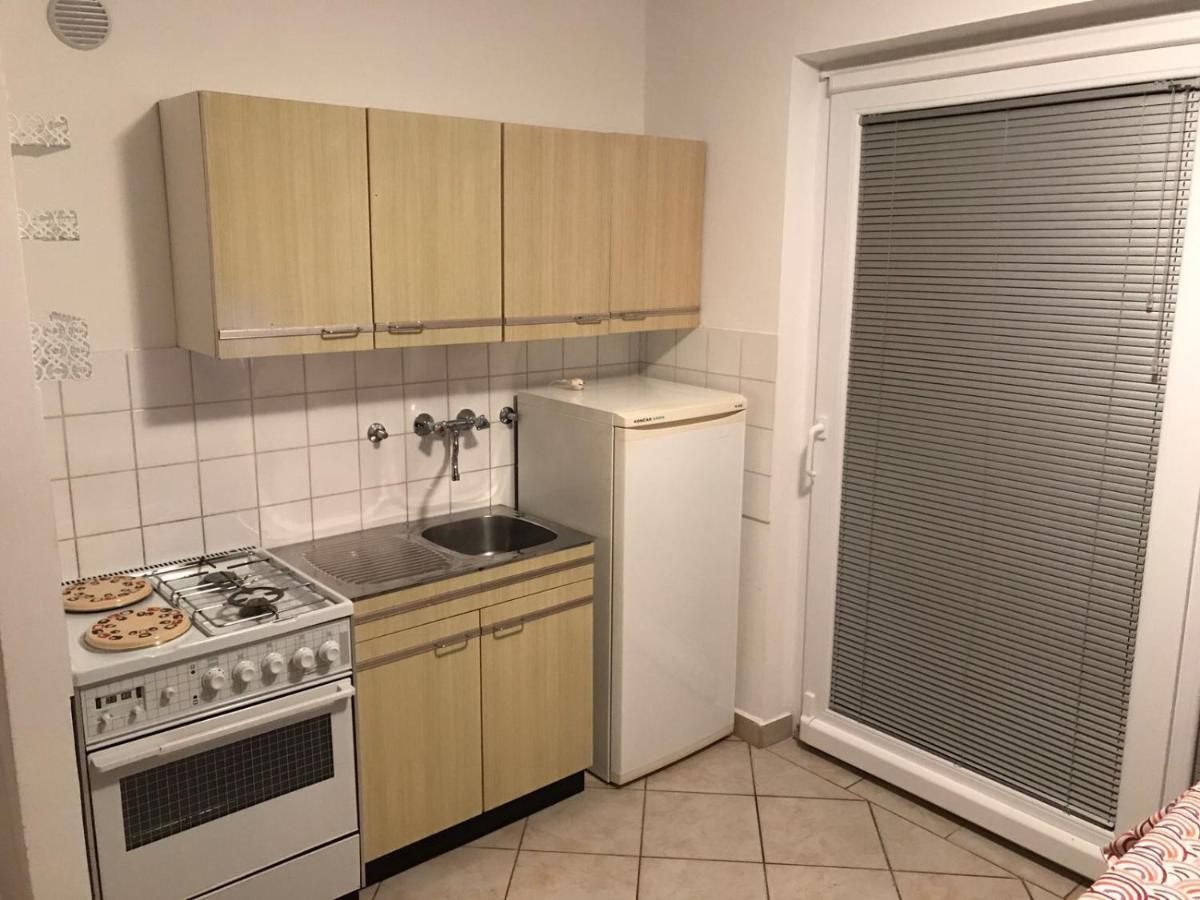 Jurisic Apartments Novalja Εξωτερικό φωτογραφία