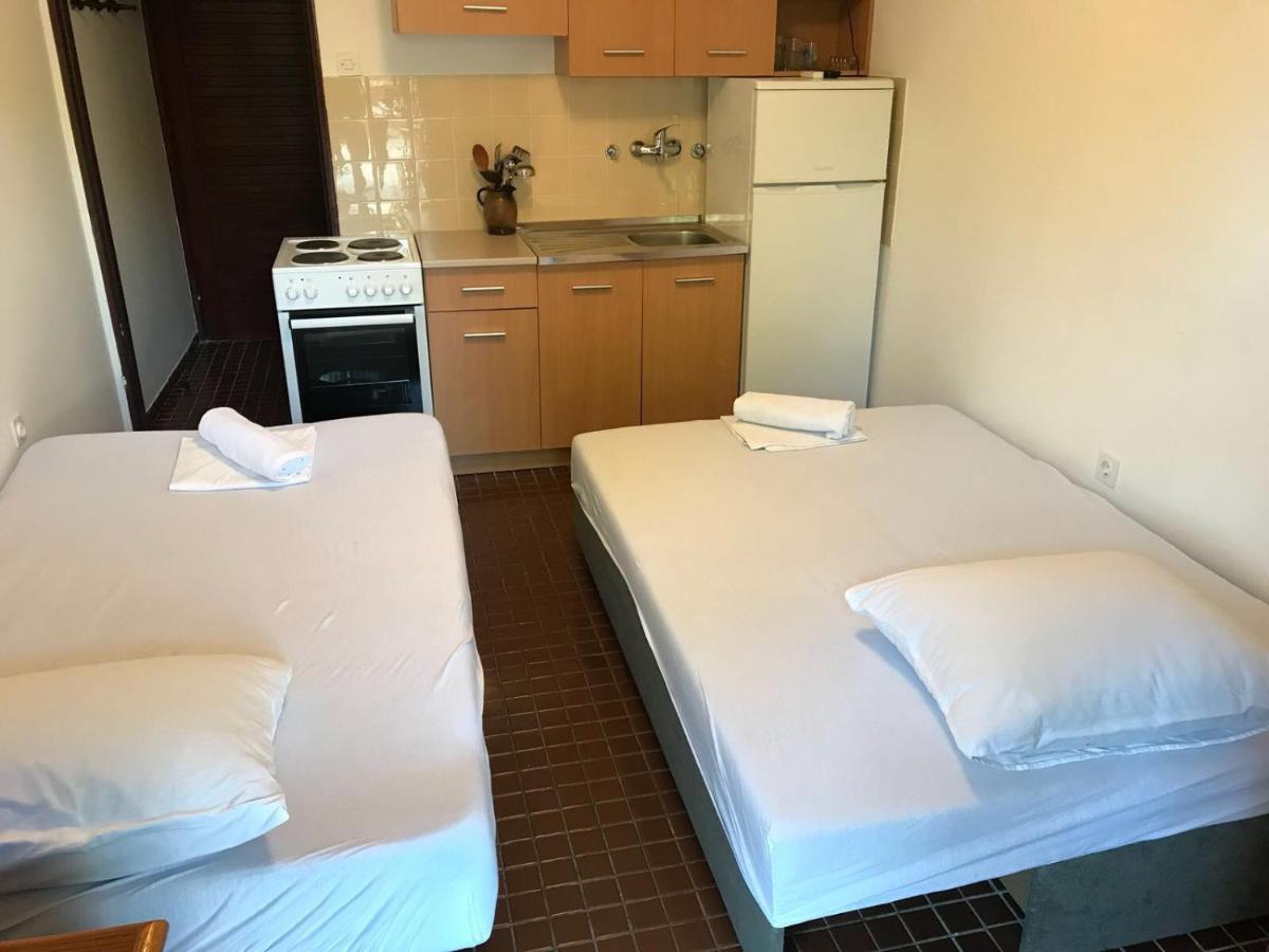 Jurisic Apartments Novalja Εξωτερικό φωτογραφία